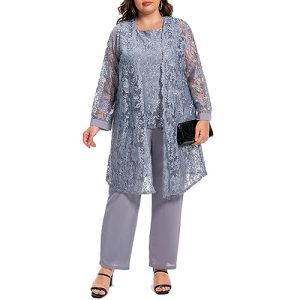 41pU60ShRL.jpg Plus Size Elegant Mother of The Bride Pant Suits Chiffon Pant with Women's Tank Top and Sequin Lace Jacket Evening Gown